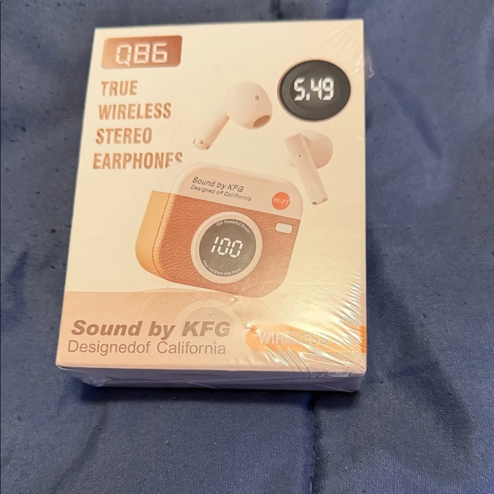 Q86 True Wireless Stereo Earphones - Pink/Peach